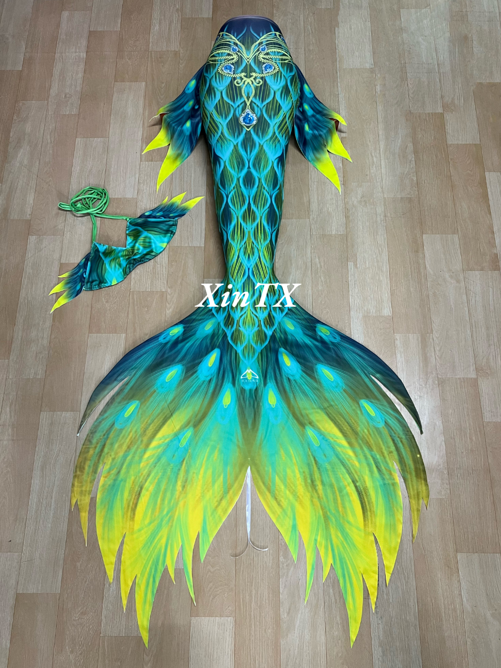 Mermaid Tail Adult Ladies Swim - Aquarium & Marine Museum Universiti Malaysia Sabah Kota Kinabalu Sabah Reviews ulasan dan harga