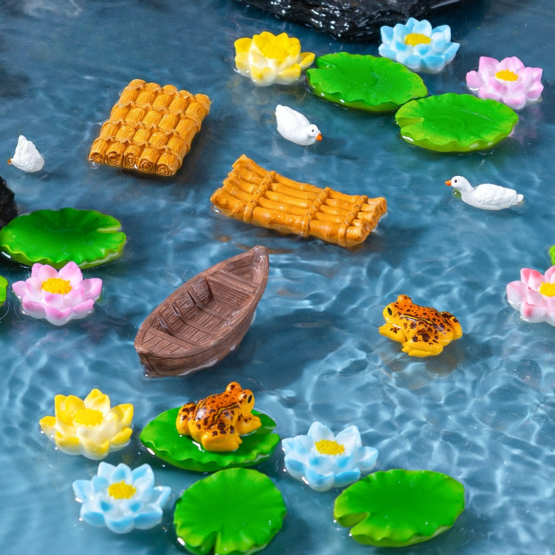 Simulation Floating Mini Boat  - Aquarium Marina ulasan dan harga